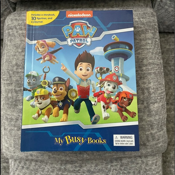 PAW PATROL MY BUSY BOARD BOOK SET.